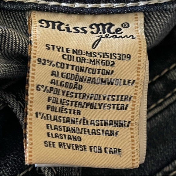 Miss Me women’s mid-rise skinny jean size 29 distressed raw hem - Picture 14 of 14